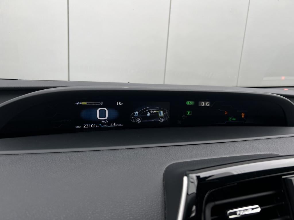 Toyota Prius 1.8 plug-in executive