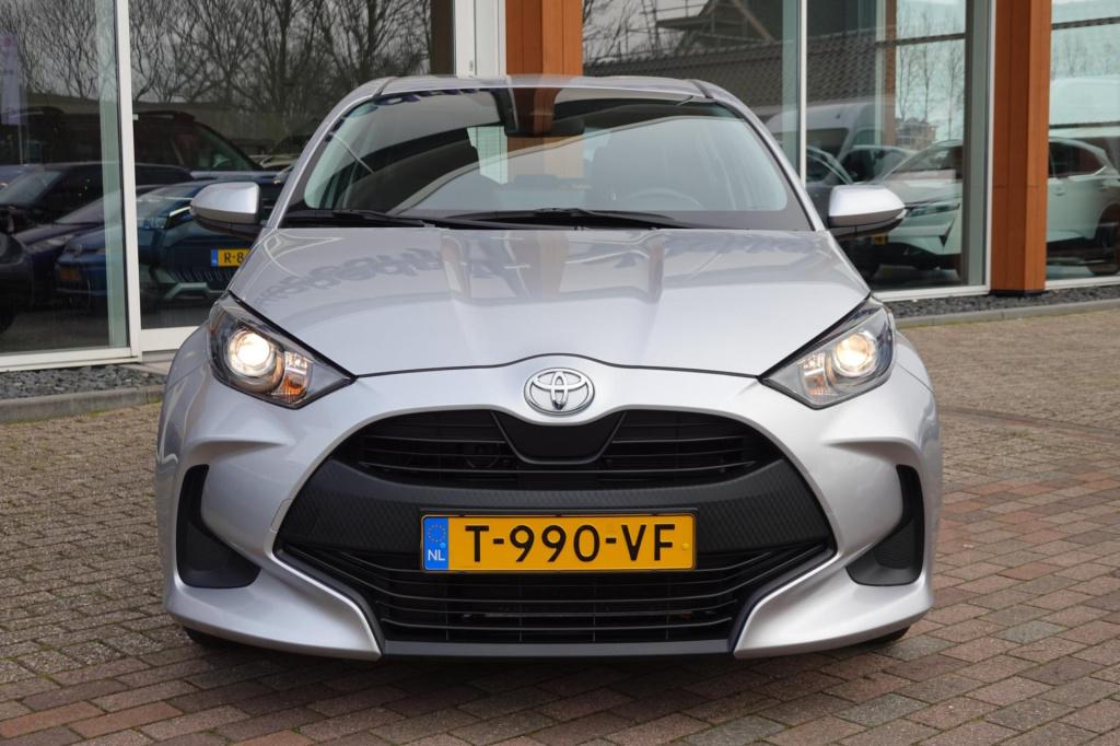 Toyota Yaris 1.5 vvt-i active