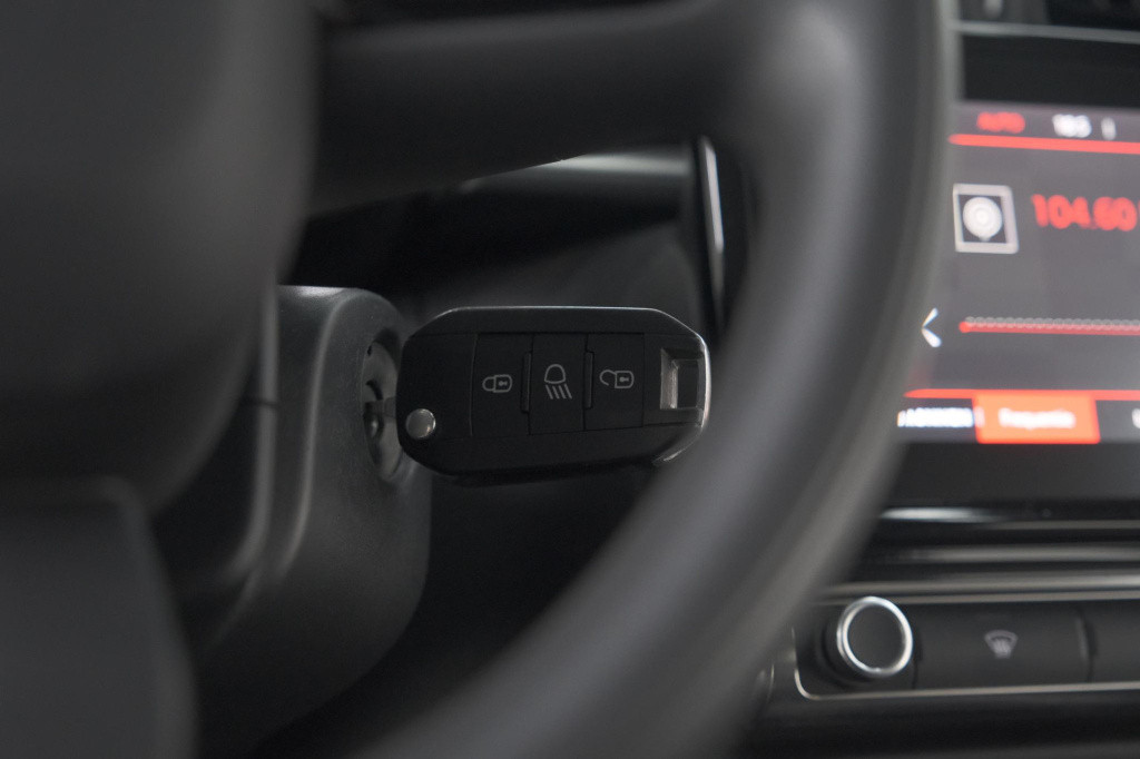 Citroen C3 puretech 82 feel edition | allseason banden | climate control | 