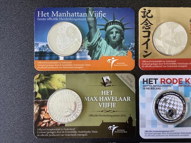 Nederland , diverse coincards 5 euro munten.