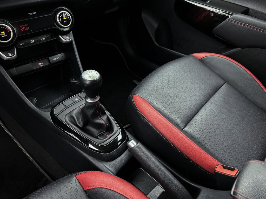 Kia Picanto 1.0 dpi gt-line | navigatie | lichtmetalen velgen |