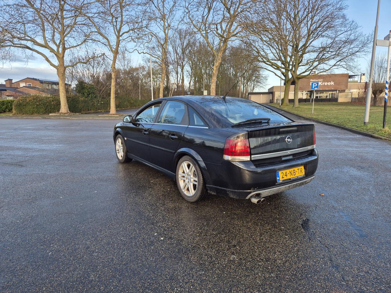 Opel vectra gts 2.2