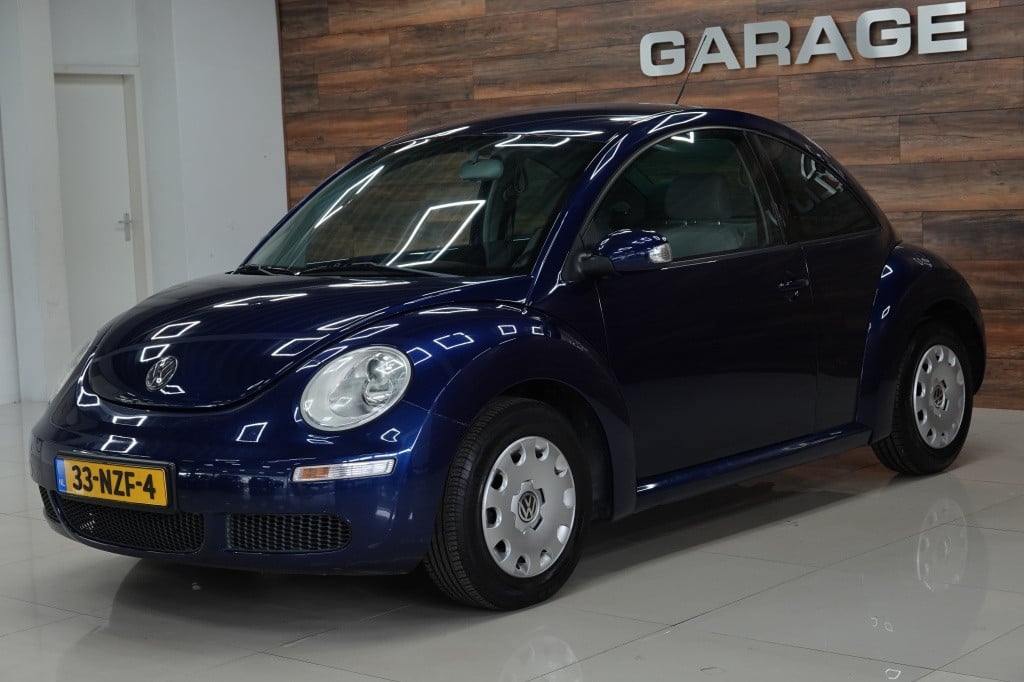 Volkswagen New Beetle 1.6 trendline | cruise | airco |