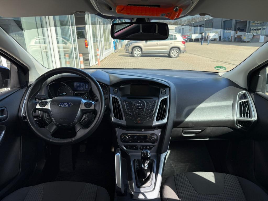 Ford Focus wagon 1.0 ecoboost titanium