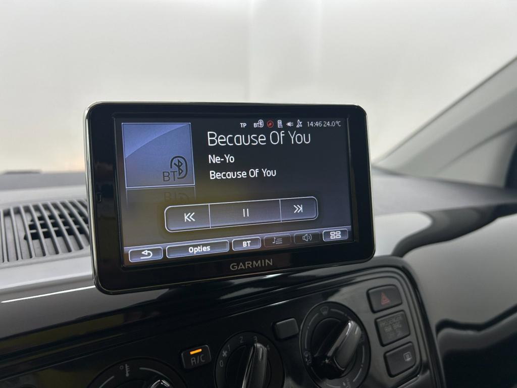 Volkswagen UP! occasion 1.0 move up! bluemotion | wit | tweedehands volkswa