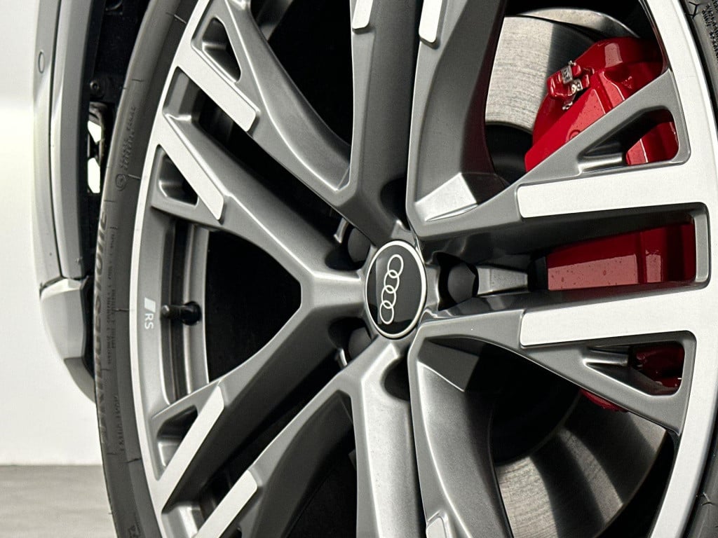 Audi Q5 2.0 tfsi e-hybrid quattro s edition competition