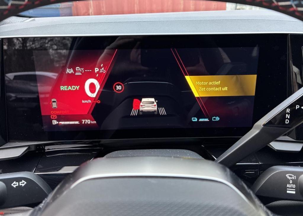 Renault Austral 1.2 e-tech full hybrid 200 iconic esprit alpine - demo / ni