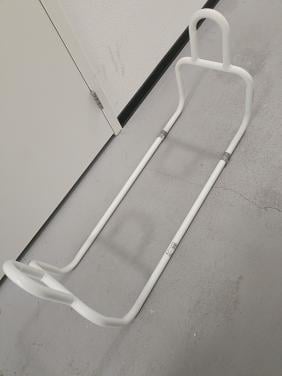 Dubbele bedbeugel. In breedte verstelbare