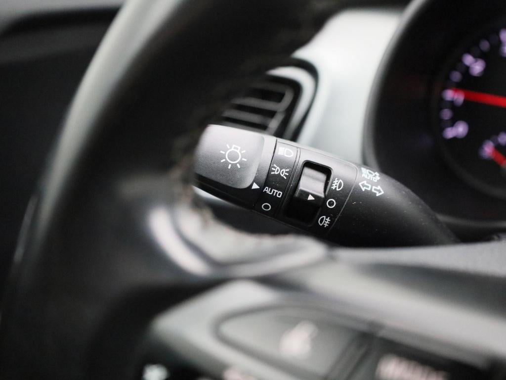 Kia Stonic 1.0 t-gdi mhev dynamicline | apple carplay / android auto | navi