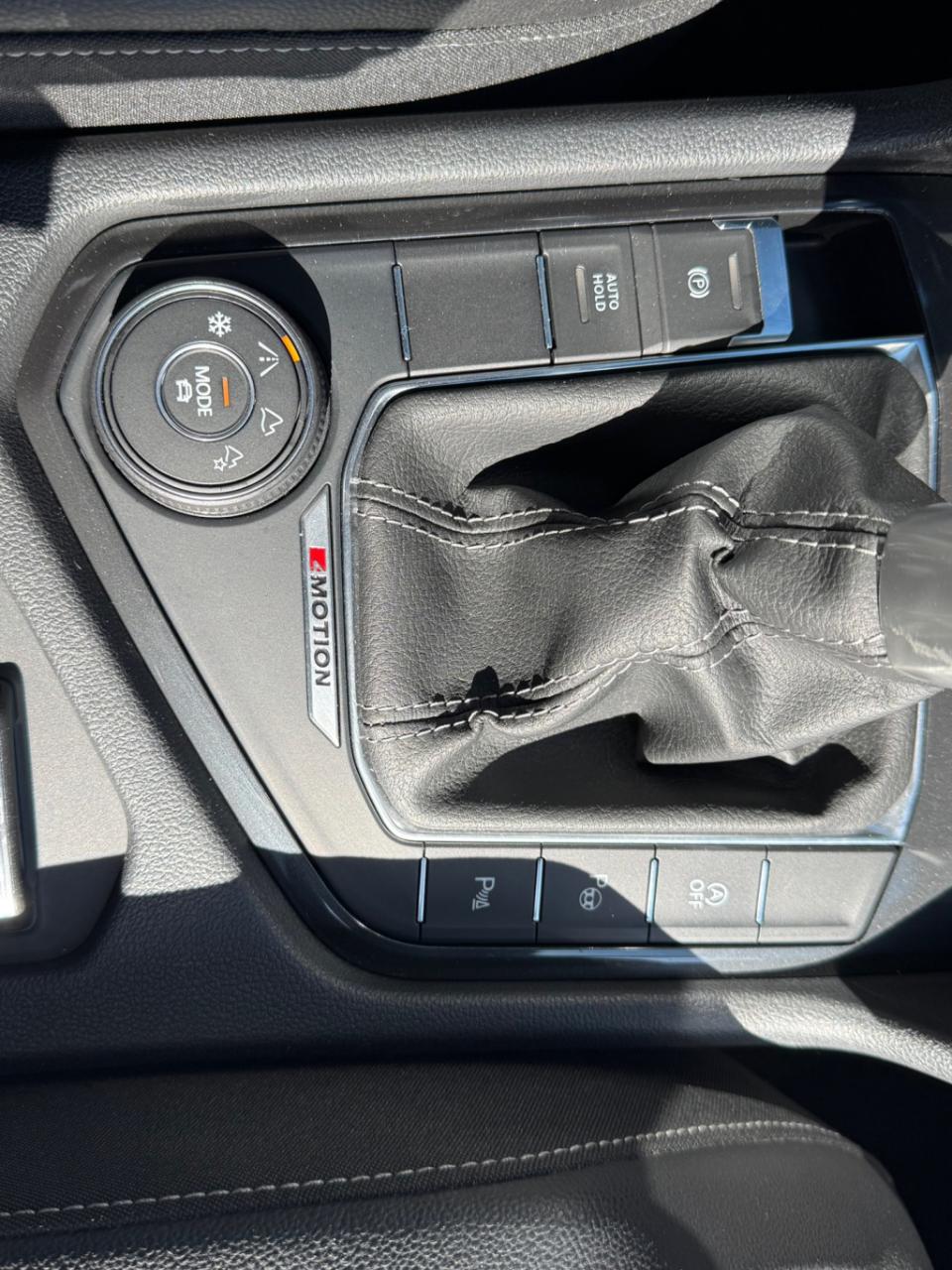 Volkswagen Tiguan 2.0 tsi r-line 4motion black style 190 pk