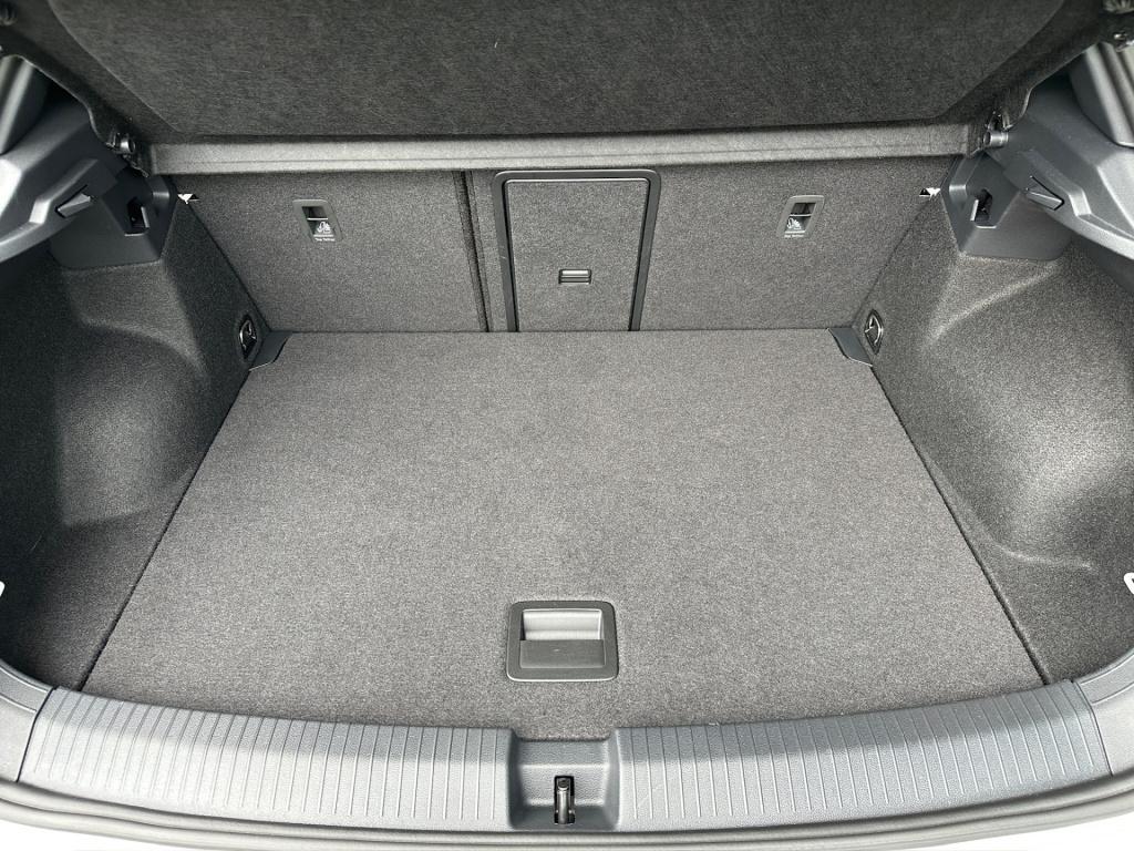 Volkswagen T-roc 1.5 tsi 150pk dsg r-line | camera | keyless | elek. achter