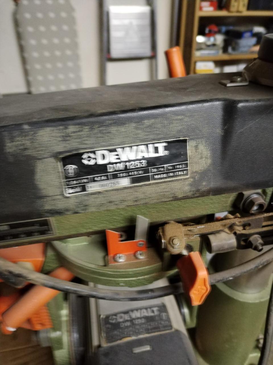 Radiaalzaag Dewalt DW1253