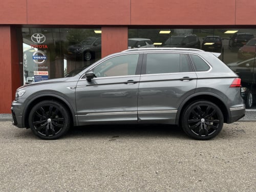Volkswagen Tiguan 1.4 tsi 4motion highline business r | leer | camera | pan