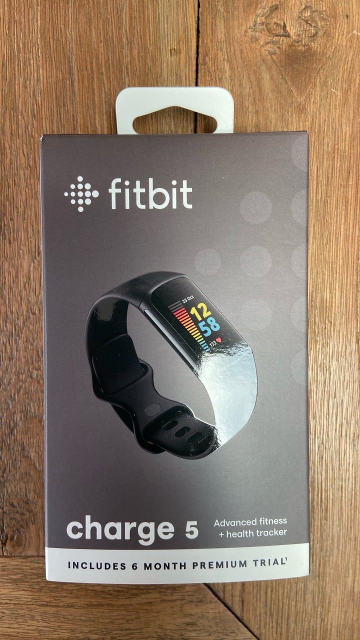 Fitbit charge 5