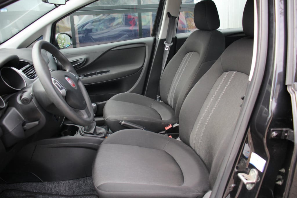 Fiat Punto evo 1.2 lounge - elek pakket - airco - 5drs - nap - dealer oh!