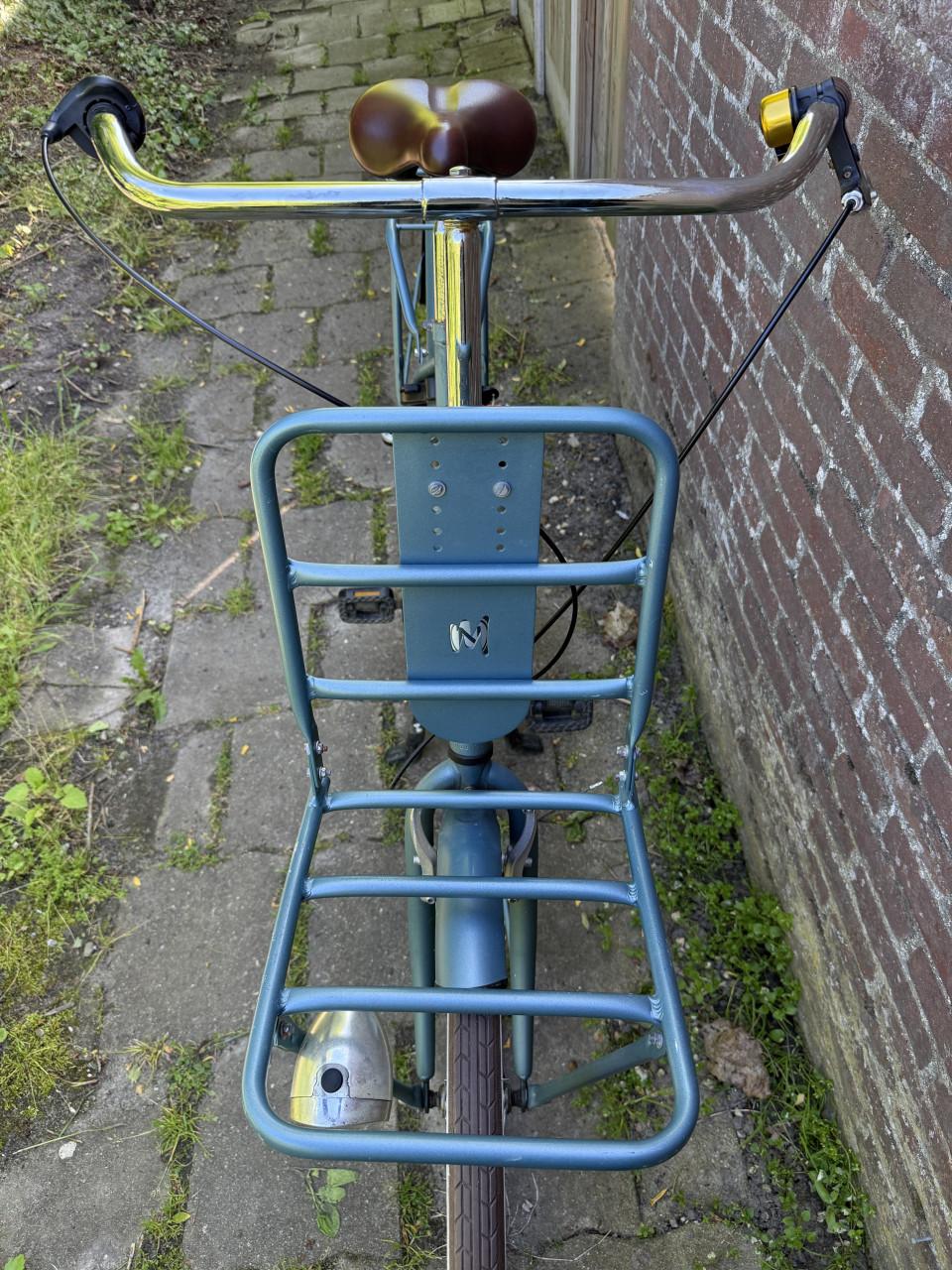 Blauwe dames fiets (framemaat 57)