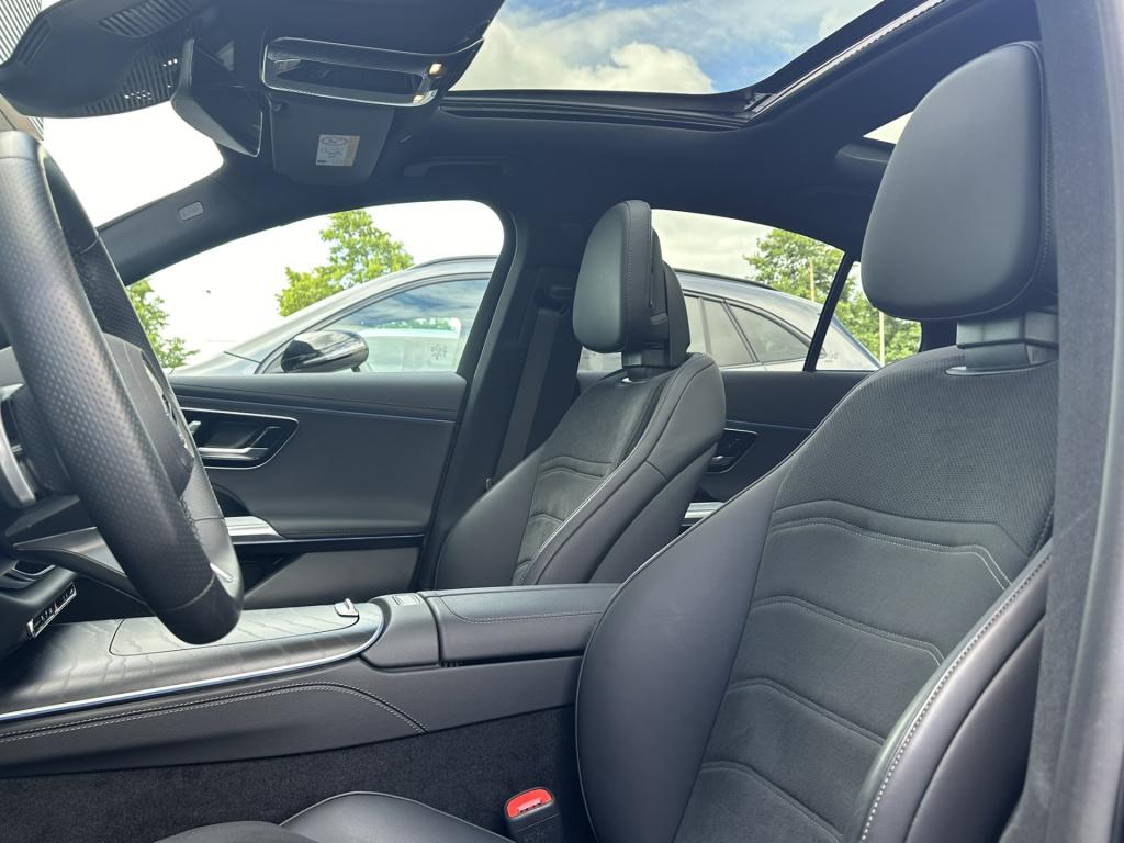 Mercedes-Benz E-Klasse 300 e amg line l panoramadak l 360 camera l head-up 