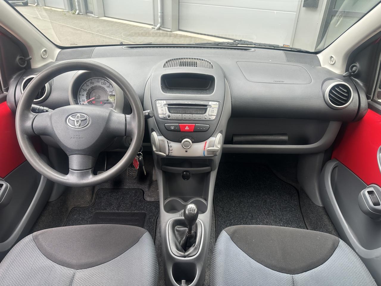 Toyota Aygo 1.0-12V + / Elektr. ramen / NAP / APK t/m 05-2027