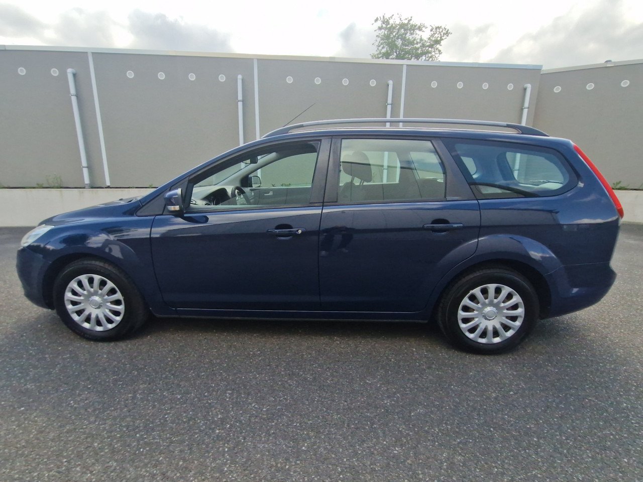 Ford Focus Wagon 1.6 Trend