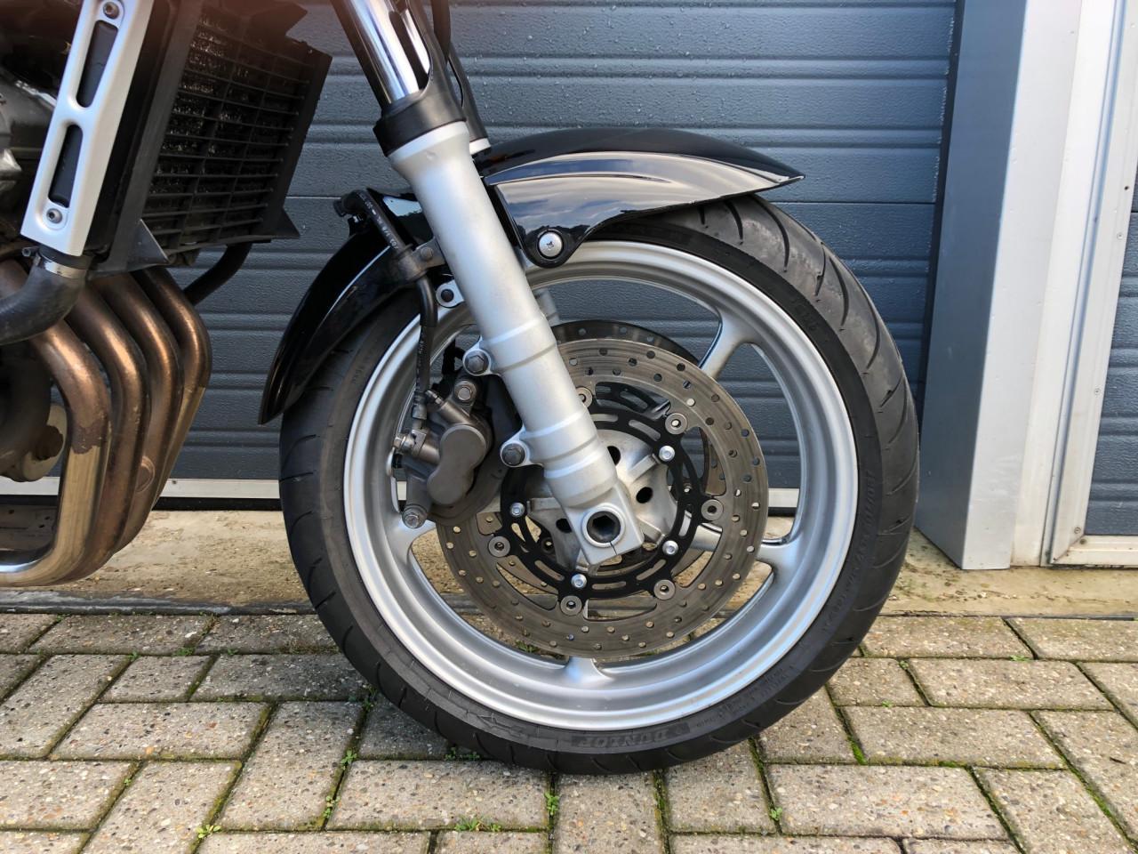 Inruilkoopje: Yamaha FZ6 N uit 2004, met 68dkm, nieuwe achterband €1995,-