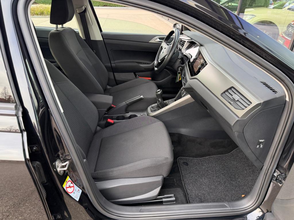 Volkswagen Polo 1.0 tsi 96pk comfortline | adapt. cruise | navi | carplay |