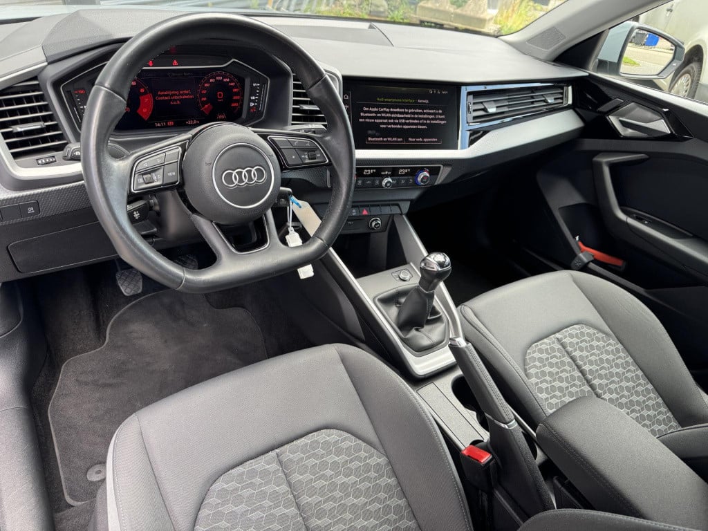Audi A1 Sportback 25 tfsi pro line nl-auto | apple carplay | climate contro