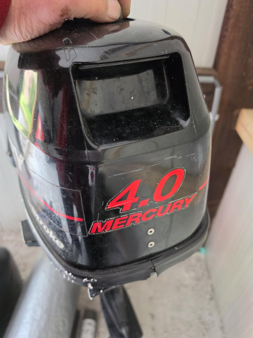 Leuk bootje met trailer en fourstroke motor