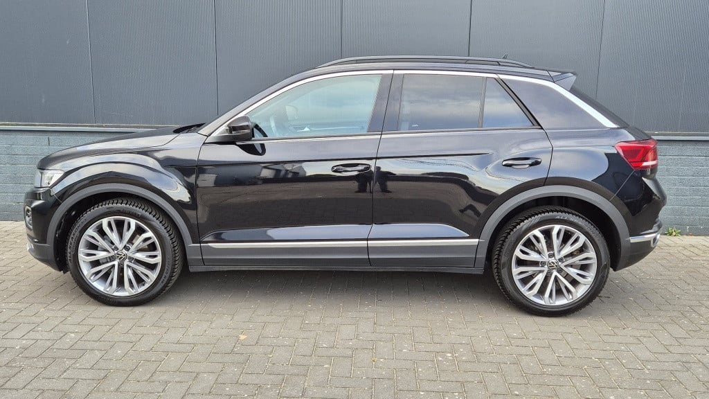 Volkswagen T-roc 1.5 tsi sport*navi*clima*led*lane ass*vitrual*18 inch*auto