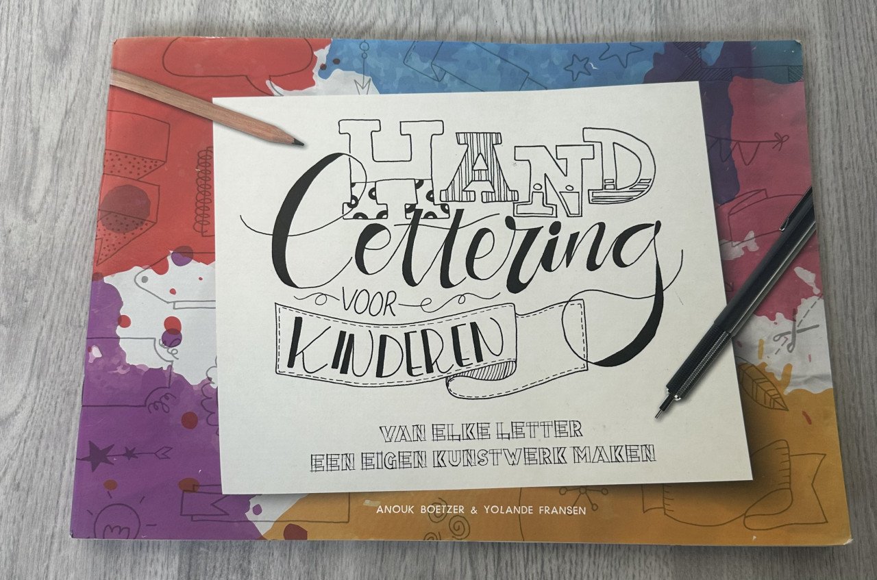 Nieuw handlettering boekje