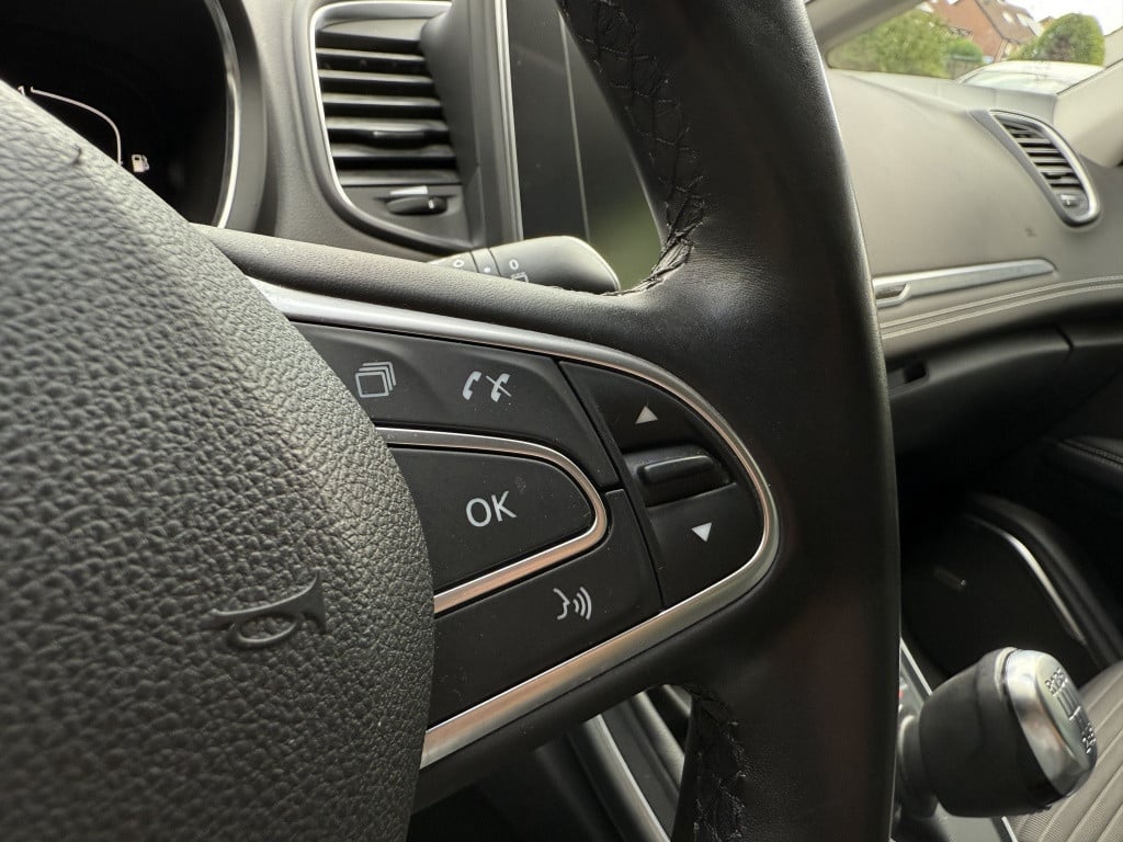 Renault Grand Scenic 1.3 tce bose uitvoering // 7 persoons //