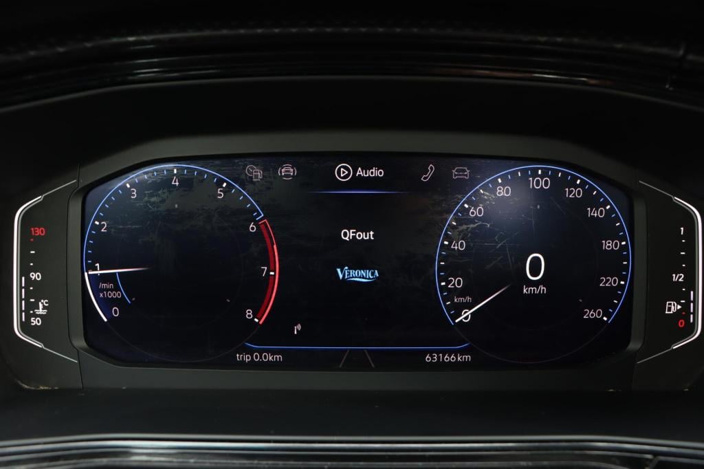 Volkswagen T-cross 1.0 tsi life 95pk | adaptive | camera | carplay