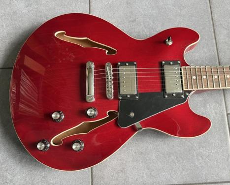 Nieuw !! Harley Benton gitaar