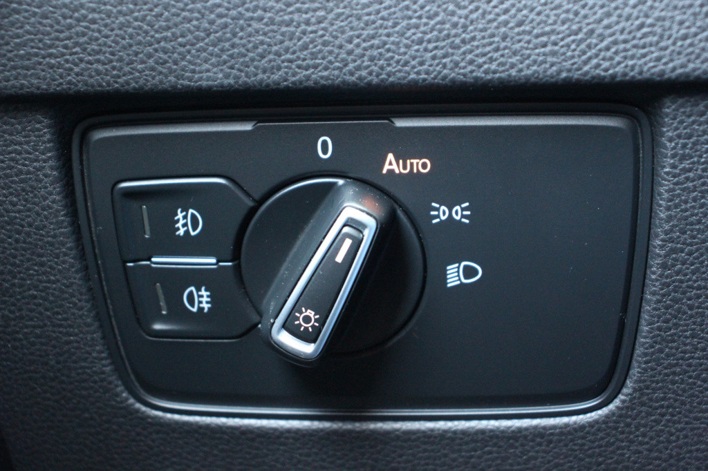 Volkswagen Passat variant 2.0 tsi 220pk highline r-line | dynauidio | acc |