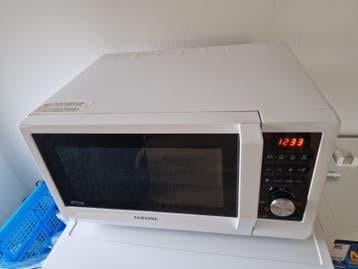 Combi magnetron met hetelucht oven Grill met handleiding