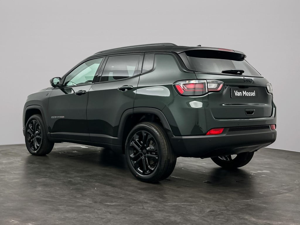 Jeep Compass 1.5t e-hybrid the north star | winterpack | camera | parkeerse