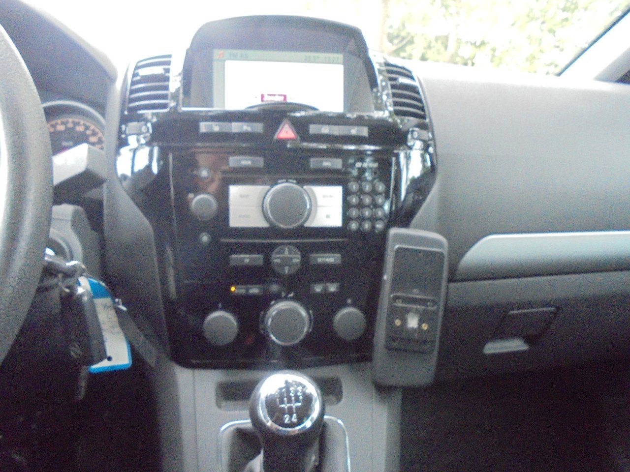 Zafira 7 persoons nette onderhouden auto eerste eigenaar N.A.P apk vol jaar