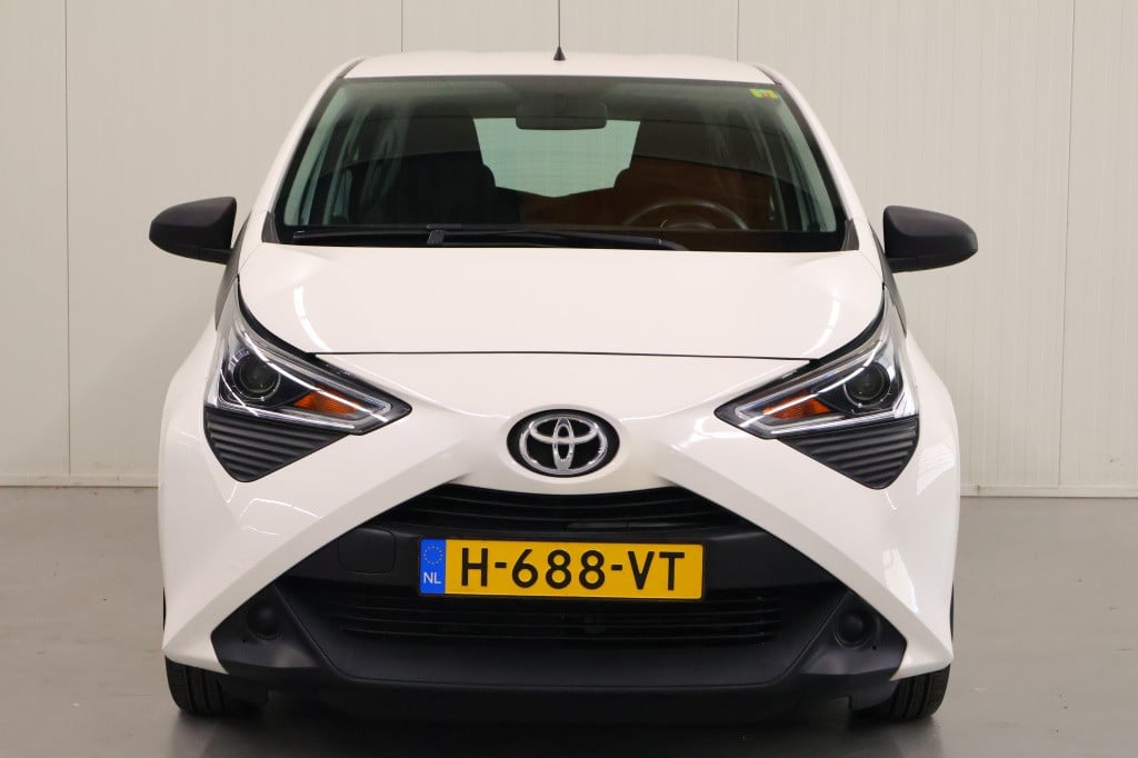Toyota Aygo 1.0 vvt-i x-fun