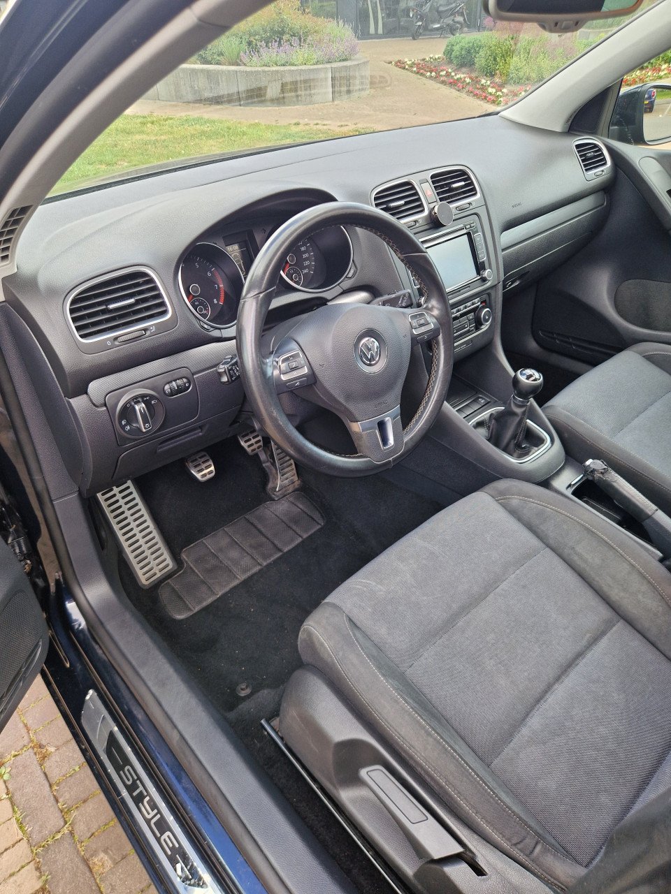 Te Koop Volkswagen Golf 6 1.2 TSI ( Nieuw APK )