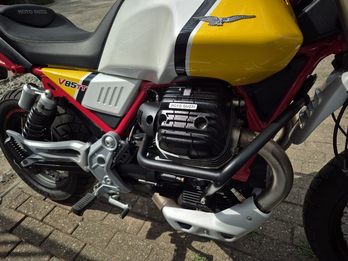 Moto Guzzi V85TT uit 2019