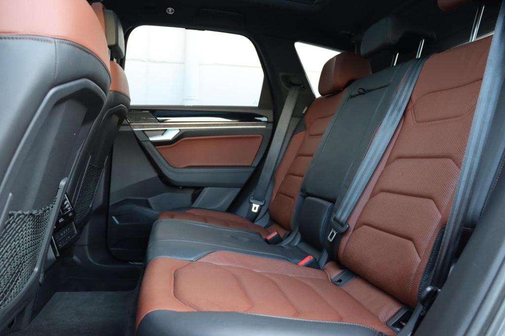 Volkswagen Touareg 3.0 tsi ehybrid 4motion elegance 381pk tiptronic