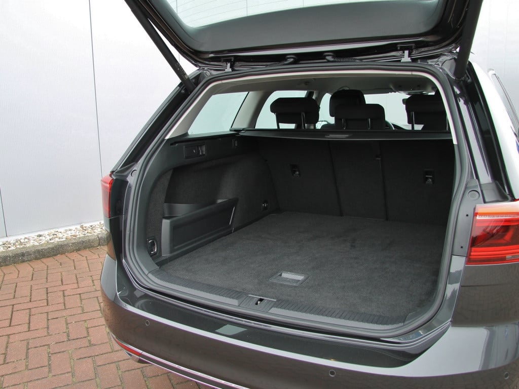 Volkswagen Passat variant 1.4 tsi phev gte 218pk | matrix led | camera