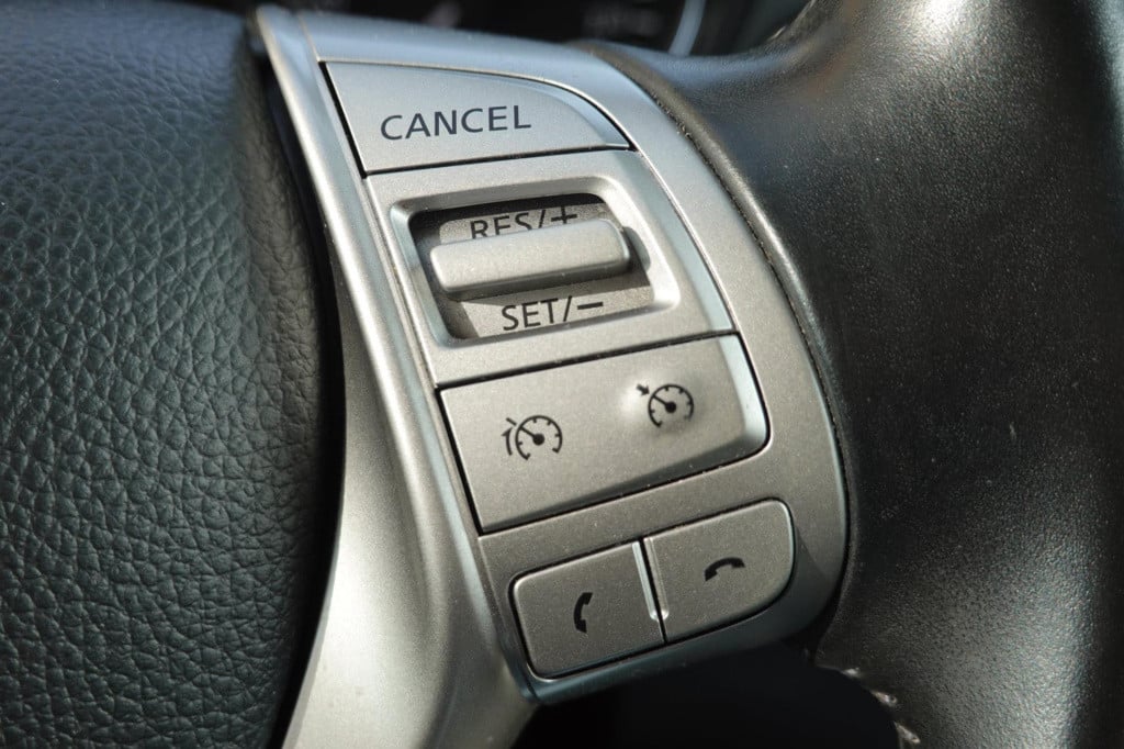 Nissan Qashqai 1.2 connect edition