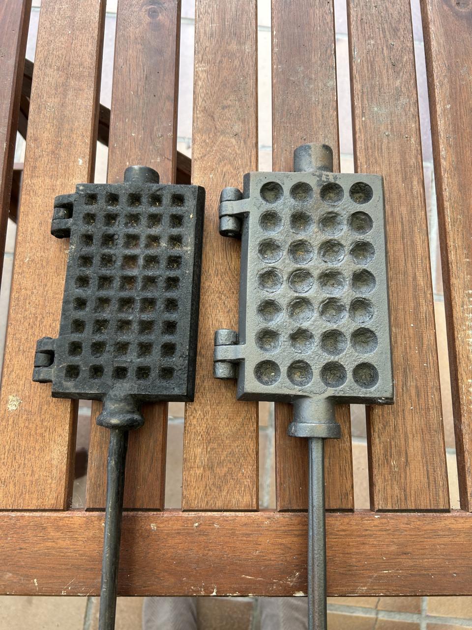 2 stuks wafelijzers vintage wafelijzer