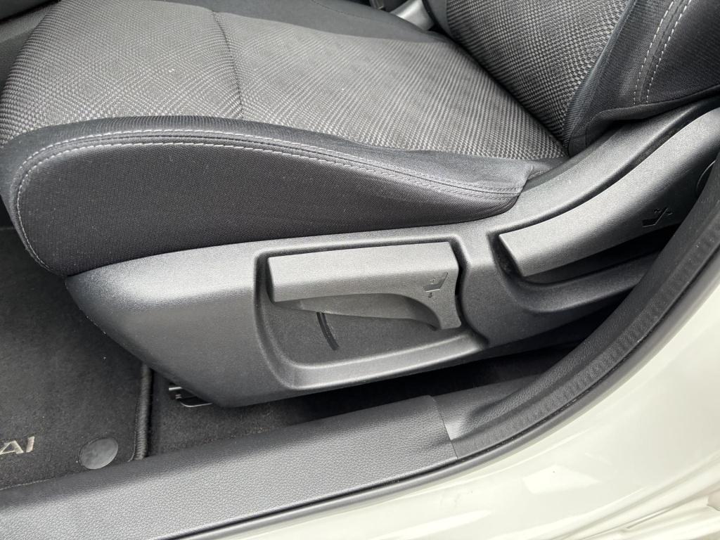 Nissan Qashqai 1.2 connect edition