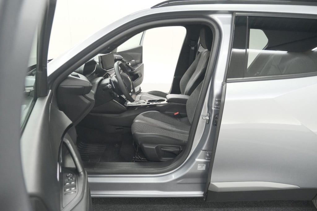 Peugeot 2008 hybrid 136 e-dcs6 allure | 360 camera | adaptieve cruise contr
