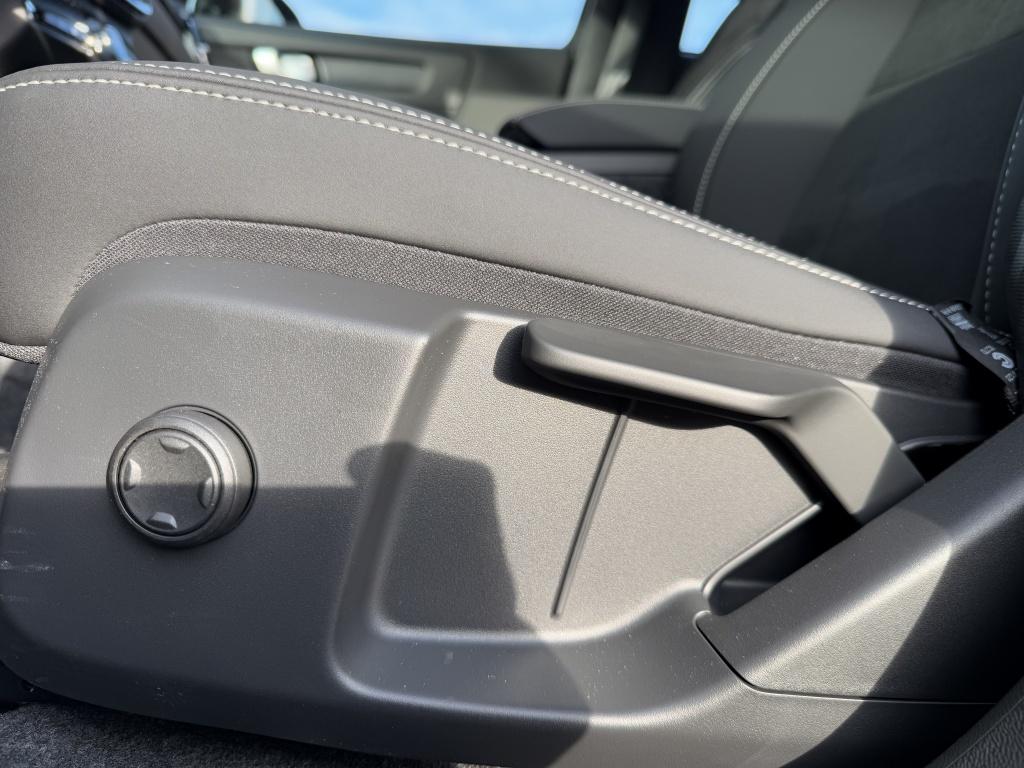 Volvo Ex40 extended range plus dark 252pk/82kwh| camera| adap.cruise