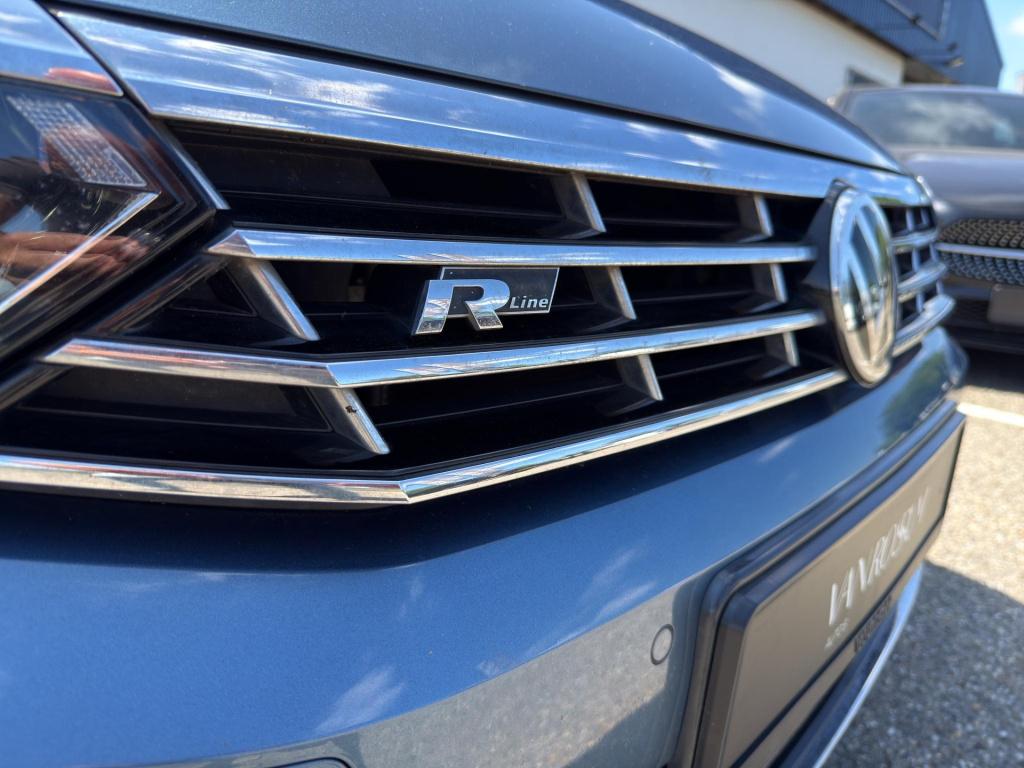 Volkswagen Passat variant 1.4 tsi act connected series plus | r-line | mass