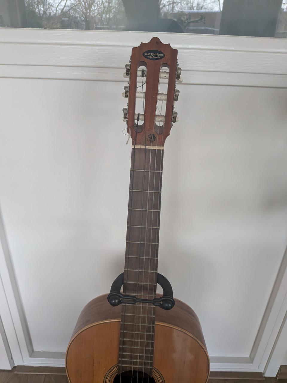 José Rodriguez 285 gitaar +accessoires