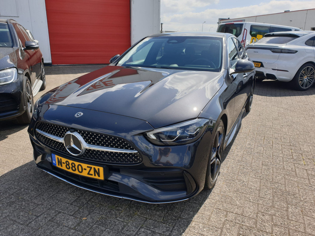 Mercedes-Benz C-Klasse 300 amg line 258pk mhev 9g-tronic