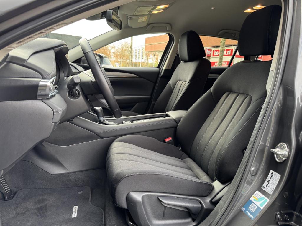 Mazda 6 sportbreak 2.0 skyactiv-g 165 centre-line nl-auto incl. afneembare 